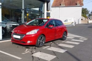 PEUGEOT 208 1.2 VTI 120 CH ALLURE